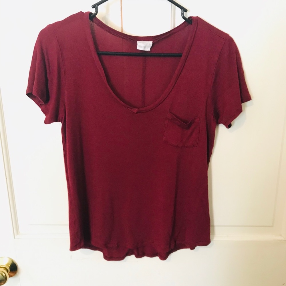 V neck t-shirt